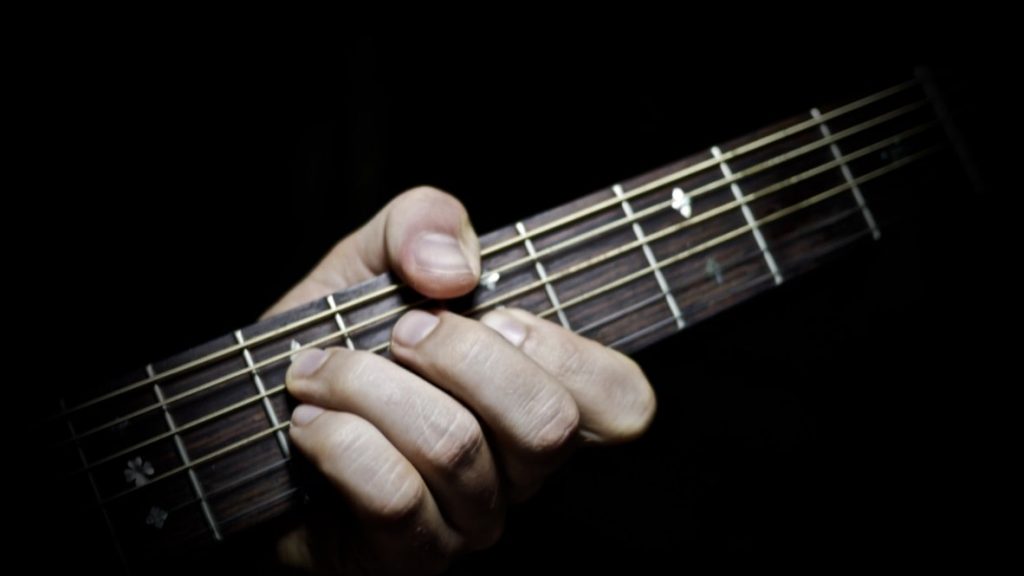 Am Guitar Chord Shape Image